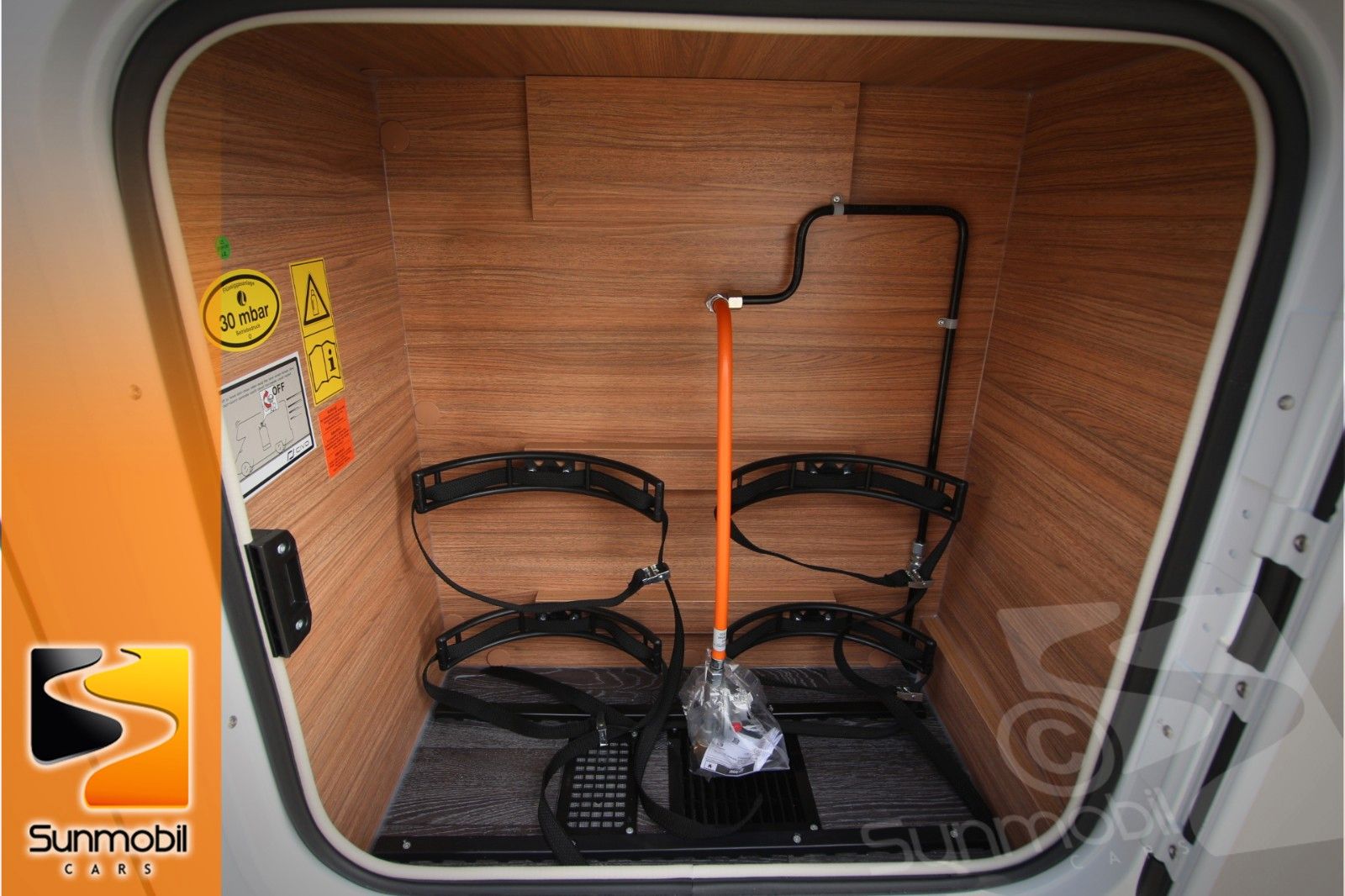 Fahrzeugabbildung Weinsberg CaraSuite 650 MEG Ford Markise Lithium Akku