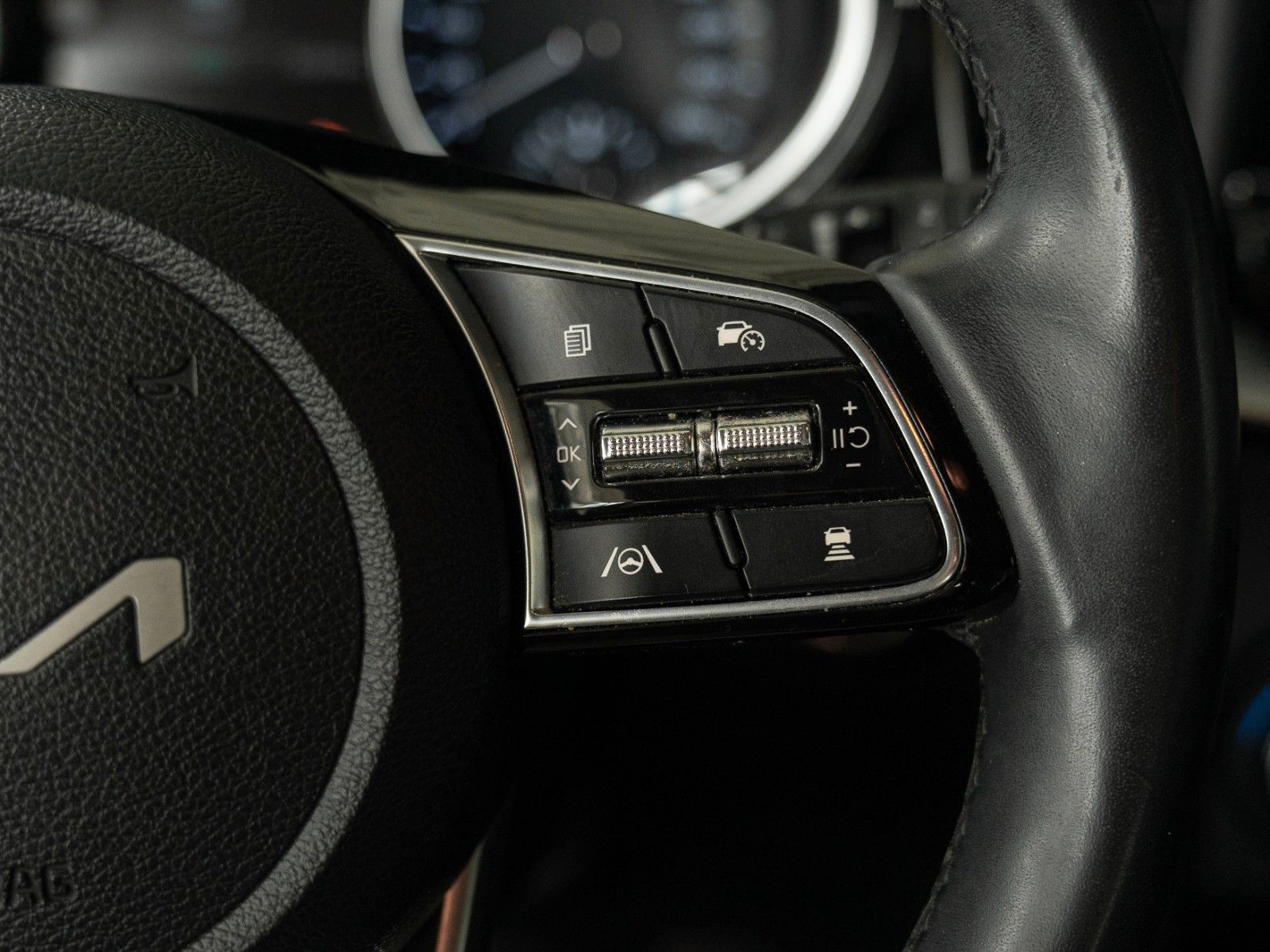 Fahrzeugabbildung Kia cee´d Sportswagon Spirit AUTOM./SITZHZG./KAMERA