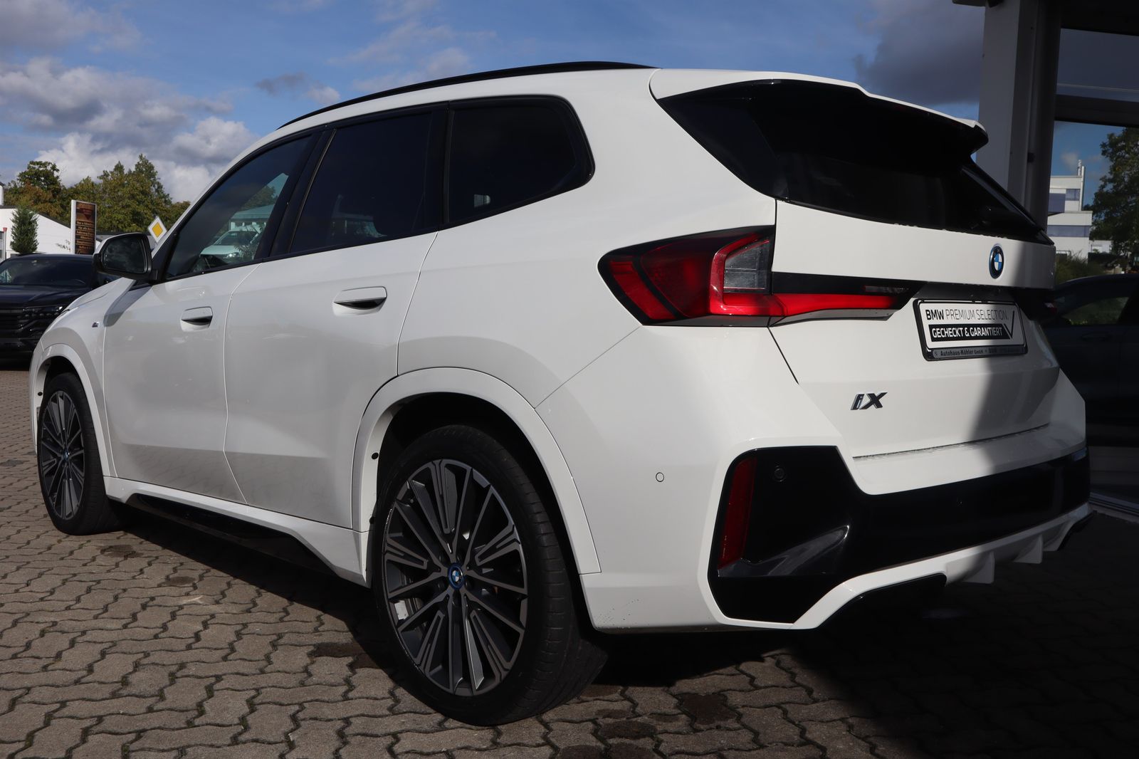BMW iX1 xDrive30 M Sport Head-Up HK AHK Lhz Memory foto 3