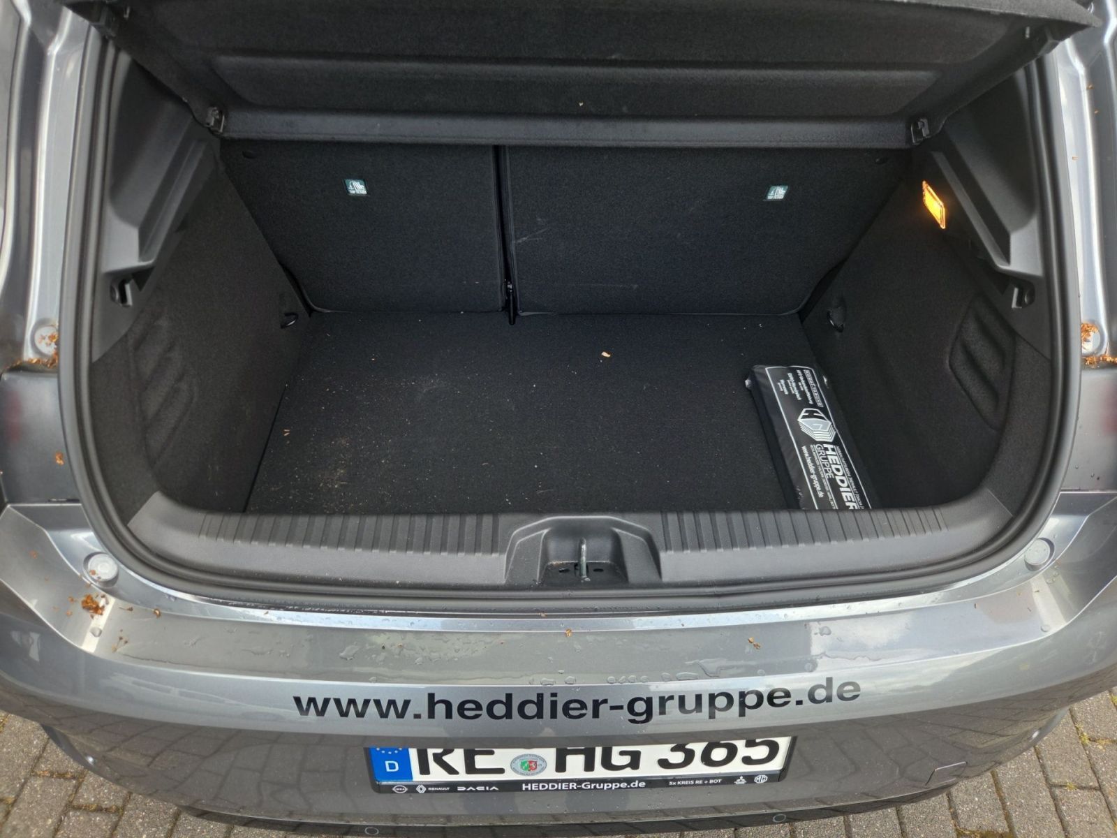 Fahrzeugabbildung Mitsubishi Colt Select Hybrid *KLIMA*NAVI*SITZHZG*