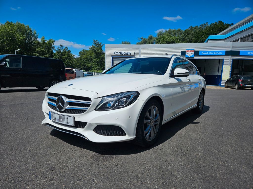 Image of Mercedes-Benz C 220