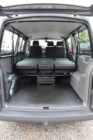 Volkswagen T6.1 Kombi Lang LR 150PS AHK APP 9-Sitzer 1.Hand
