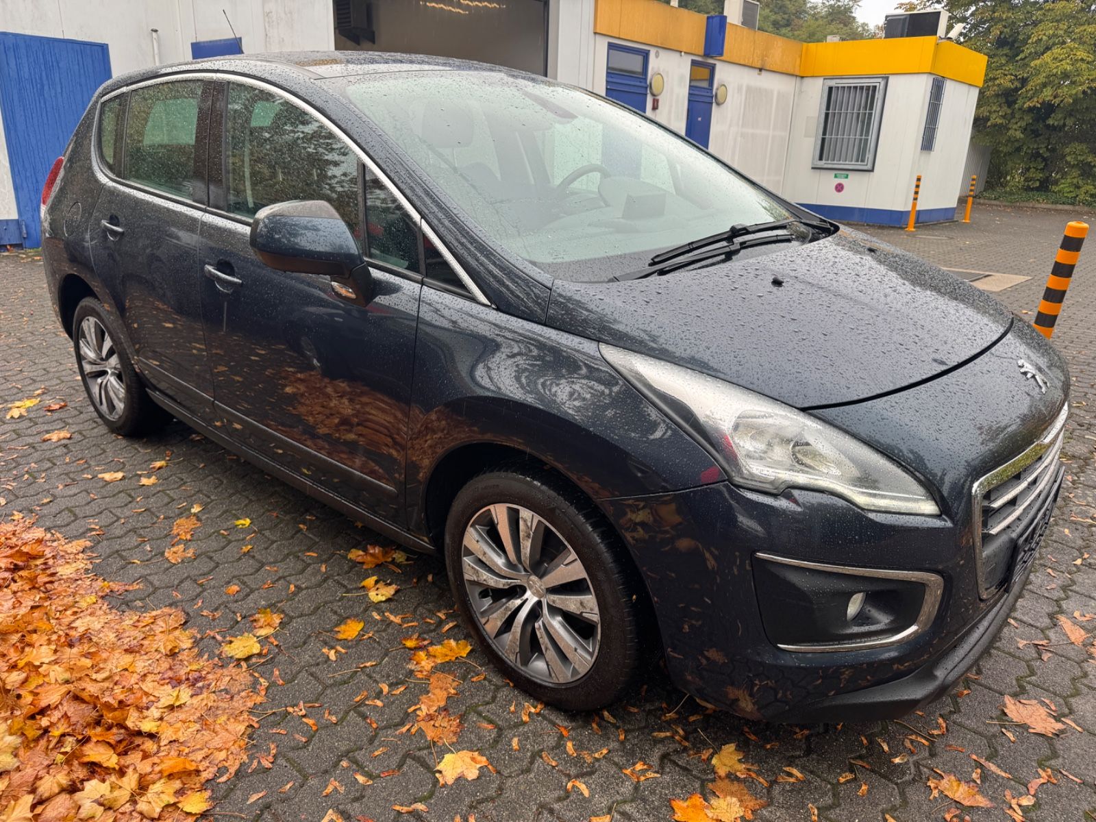 Fahrzeugabbildung Peugeot 3008 Active Navi