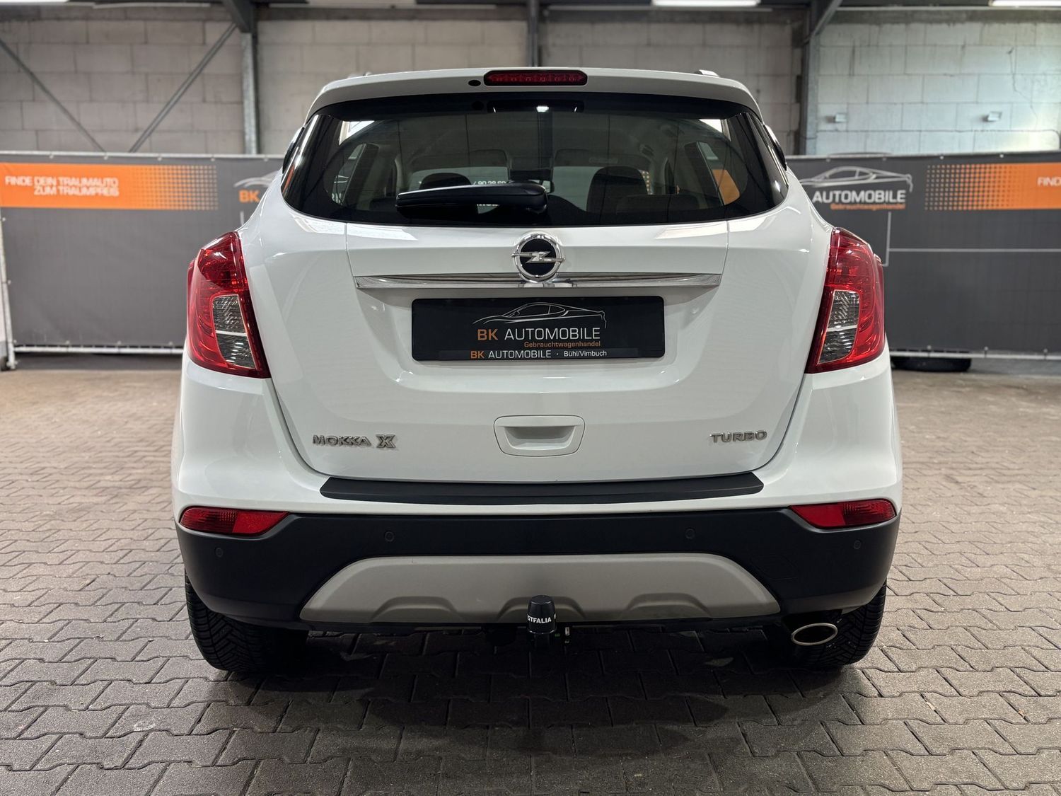 Fahrzeugabbildung Opel Mokka X  Edition Klima#AHK#Tempomat#PDC