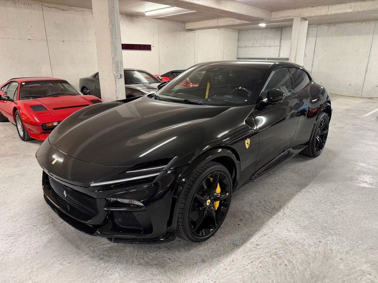 Ferrari Purosangue V12