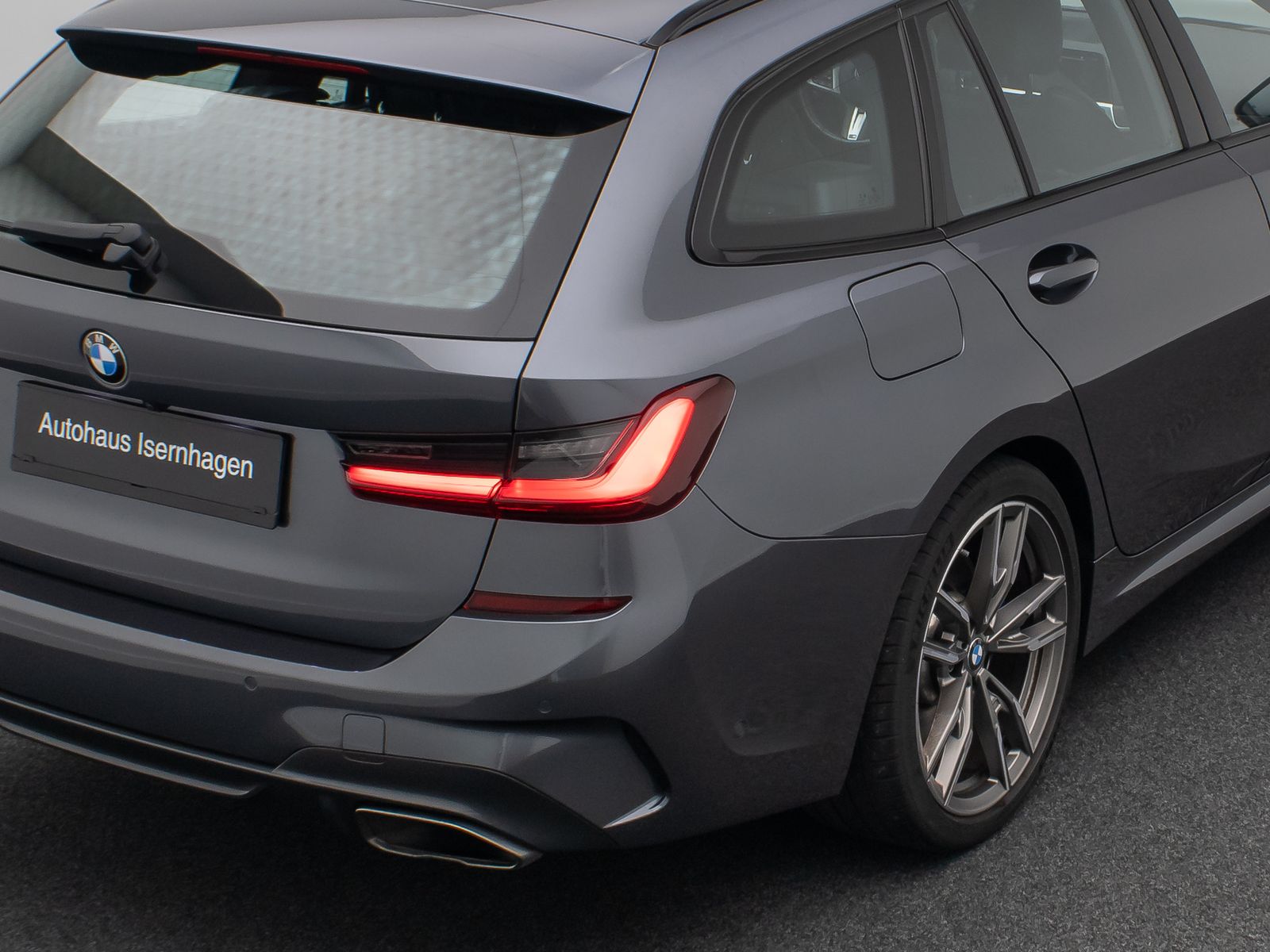 Fahrzeugabbildung BMW M340d  xD 360°DAB H/K Lenkrhzg AHK Komfort Alarm