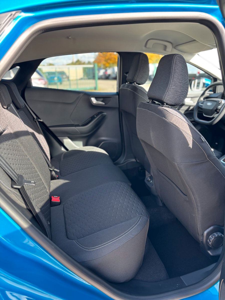 Fahrzeugabbildung Ford Puma Titanium