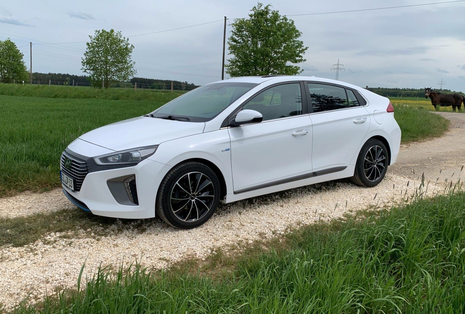 HYUNDAI IONIQ