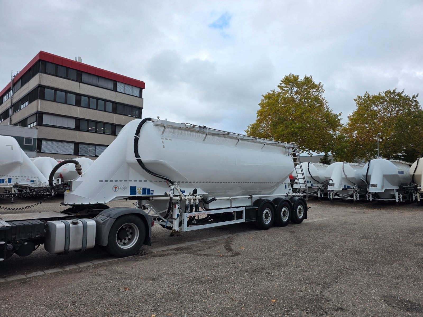 Feldbinder 40m³ Zementsilo /GERMAN / Top Condition!