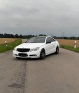 Mercedes-Benz E 350 Coupé E 350 CGI BlueEFFICIENCY AVANTG....
