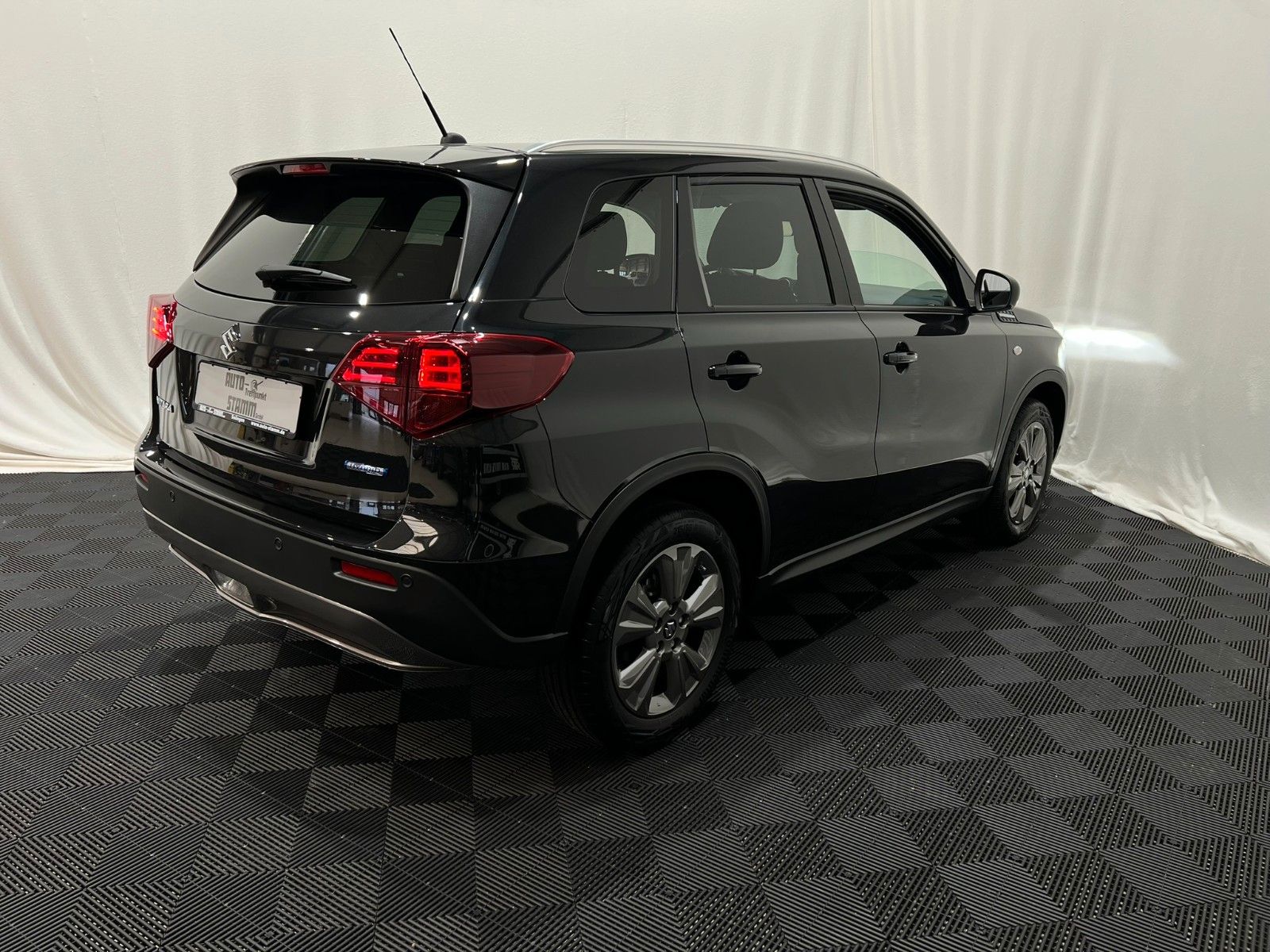 Fahrzeugabbildung Suzuki Vitara 1.4 Mild-Hybrid Comfort 4x4 -