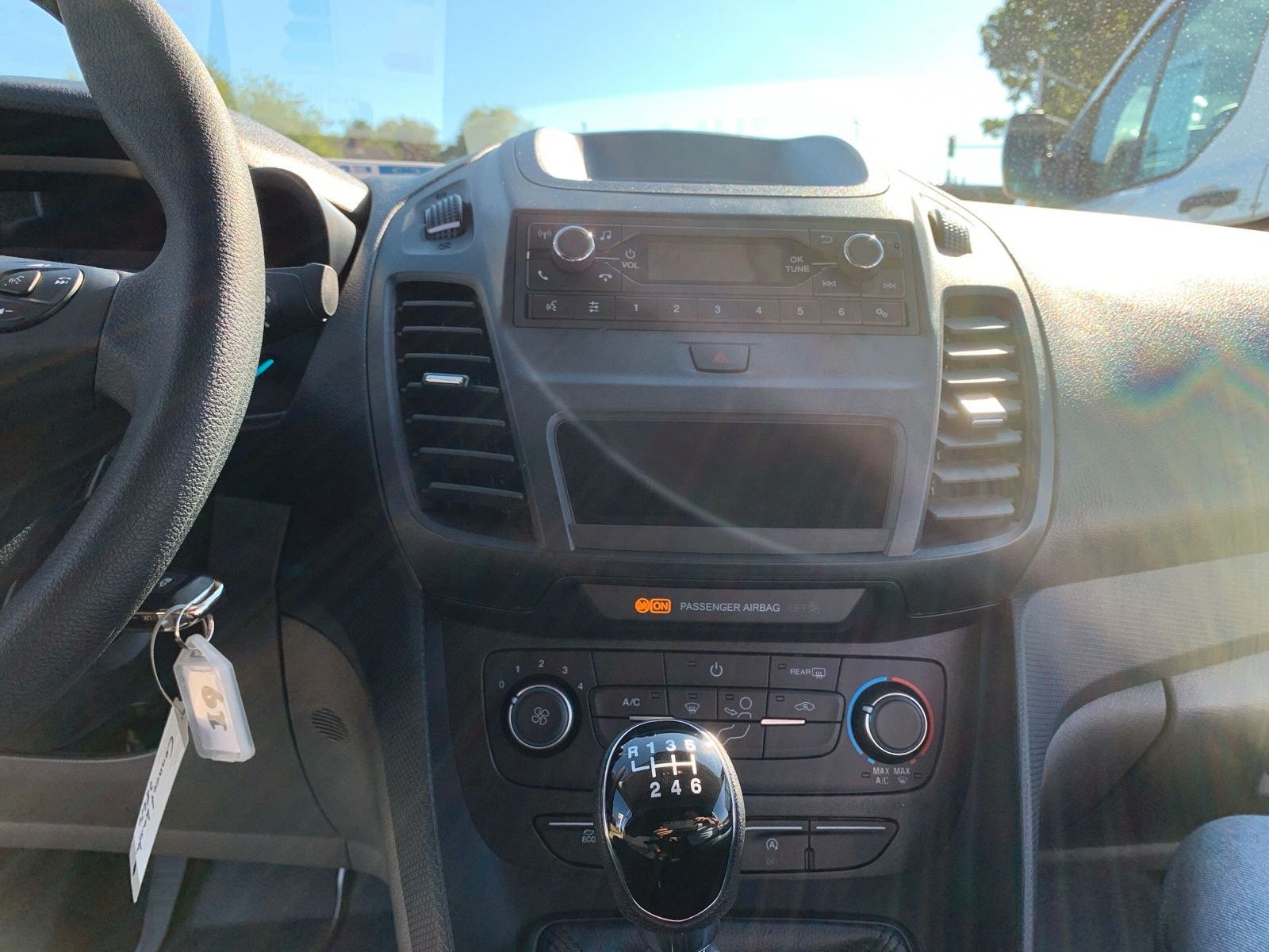 Fahrzeugabbildung Ford Transit Connect Kasten lang Trend 1,5 101PS