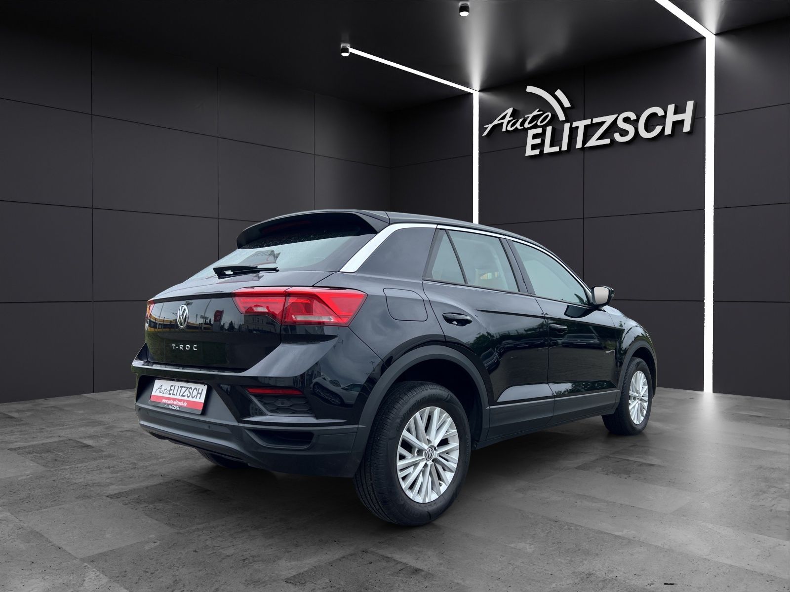 Fahrzeugabbildung Volkswagen T-Roc TDI Basis Navi SHZ SHZ Klima