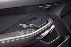 Fahrzeugabbildung Jaguar E-PACE R-Dynamic HSE AWD Pano ACC LED Kamera
