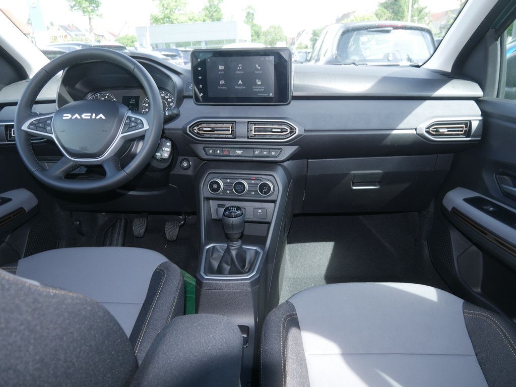 Fahrzeugabbildung Dacia Sandero Stepway Extreme TCe 110