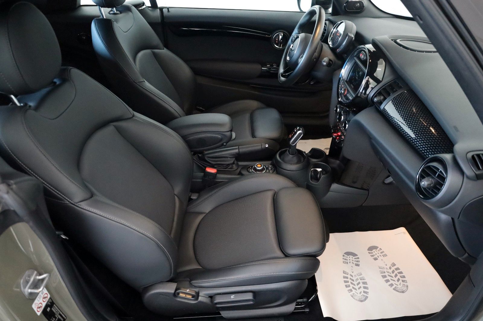 Fahrzeugabbildung MINI Cooper S Cabrio Leder,Navi,LED,Harman/K,Kamera