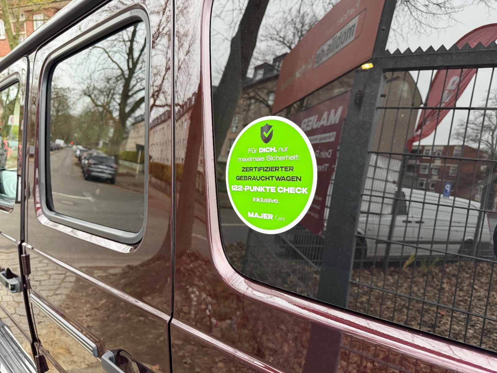 Fahrzeugabbildung Mercedes-Benz G 500 AMG*EXCLUSIVE*SDACH*MULTIBEAM*360KAM*ACC