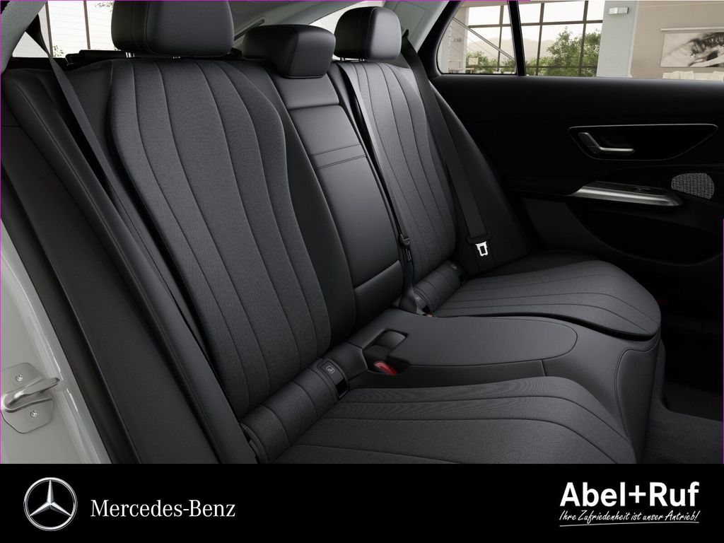 MERCEDES-BENZ E-Class 2026