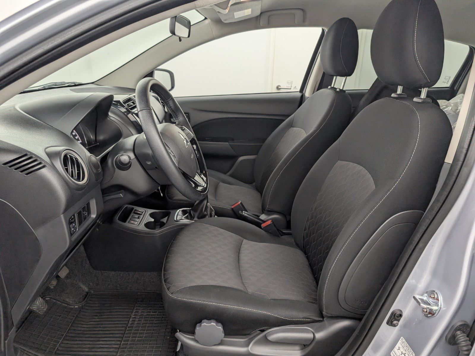 MITSUBISHI Space Star 1.2 Select+ Kamera Klima – Bild 8