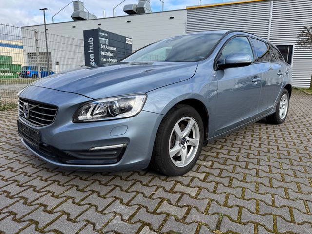 Volvo V60 D2 Automatik - LEDER + NAVI + XENON + SHD