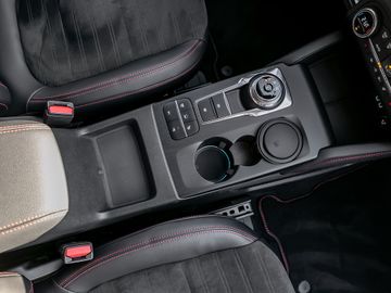 Ford Kuga Plug-In Hybrid ST-Line X Digitales Cockpit