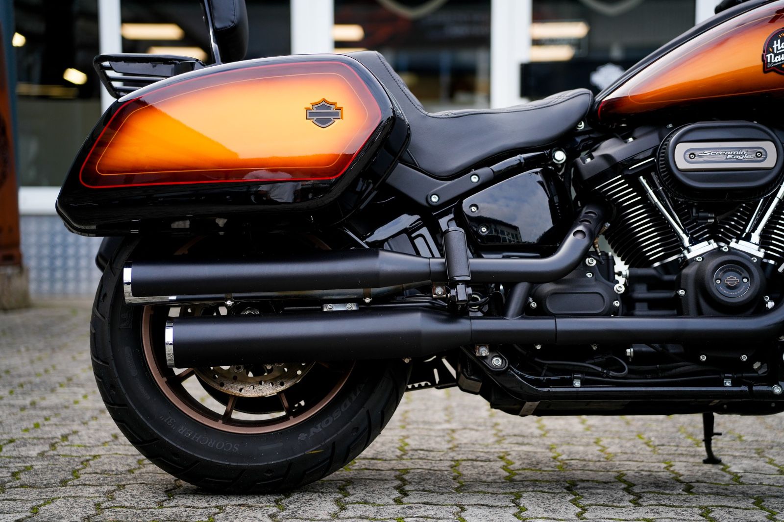 Fahrzeugabbildung Harley-Davidson FXLRST Low Rider ST 117 - HeinzBikes Clubstyle