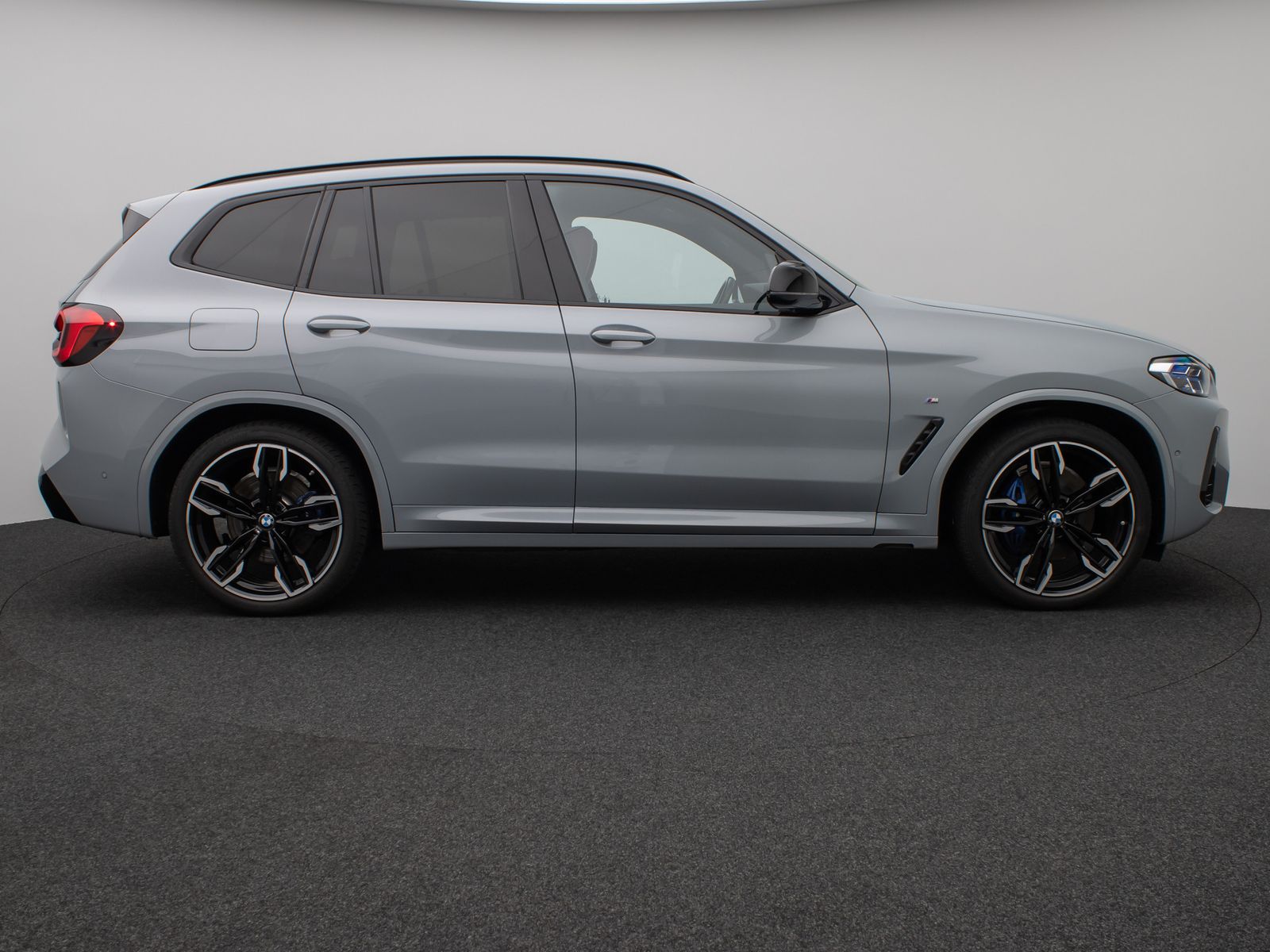 Fahrzeugabbildung BMW X3 M40d Kamera Laser Panorama HUD DAB HiFi AHK