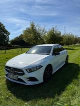 Mercedes-Benz A200 Limousine | AMG Line | Business+Night Paket - Mercedes-Benz A 200 in Karlsruhe