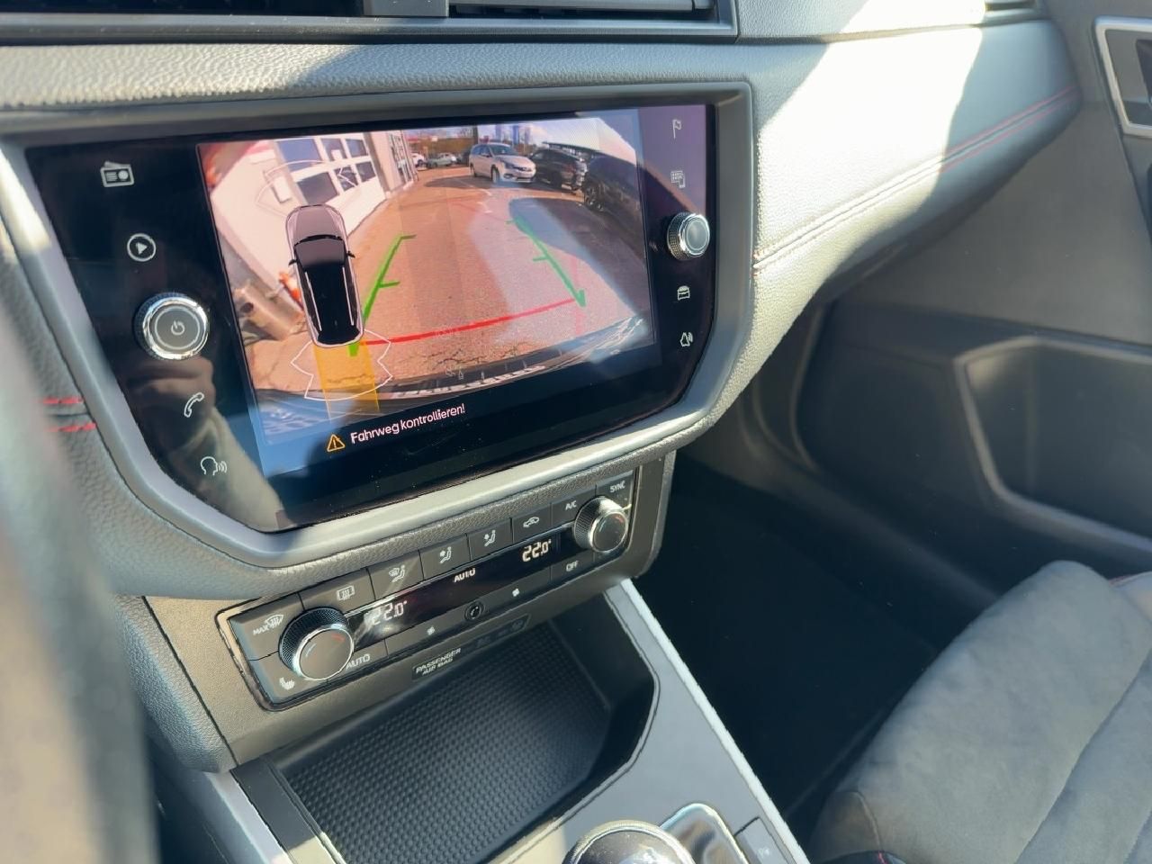 Fahrzeugabbildung SEAT Arona 1,0 TSI FR OPF *LED+SHZ+PDC+RFK*