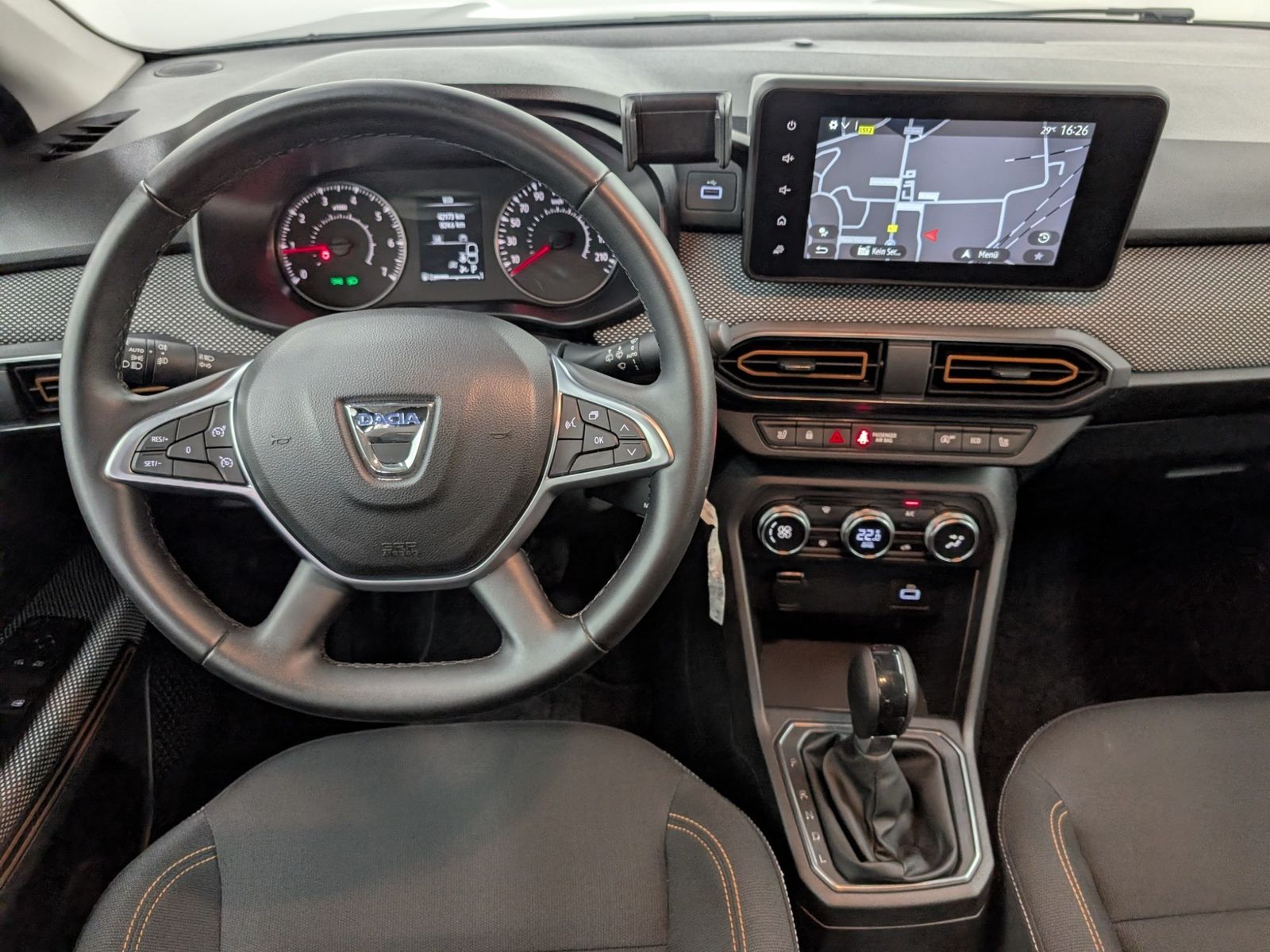 DACIA Sandero  Stepway TCe 90 Comfort Navi – Bild 13