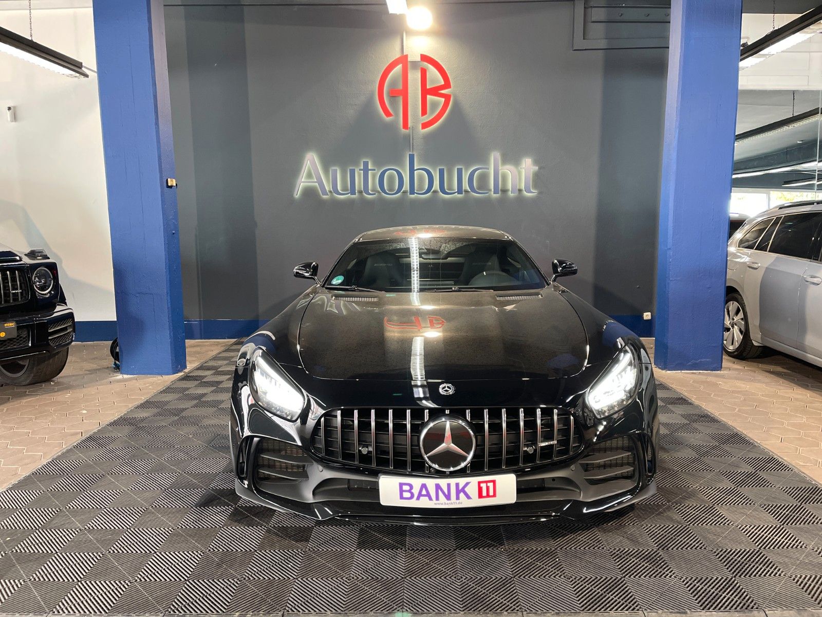 Mercedes-Benz AMG GT R imagem 3