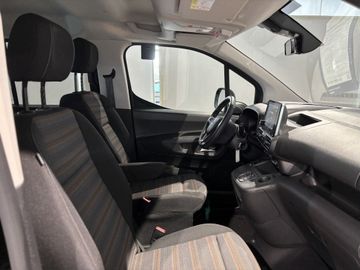 Fotografie des Opel Combo Electric Combo e-Life XL Ultimate