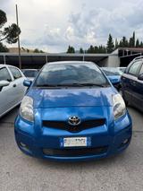 Toyota Yaris 1.4 D-4D DPF 5 porte M-MT Sol - Toyota Yaris Sol mit Diesel-Antrieb