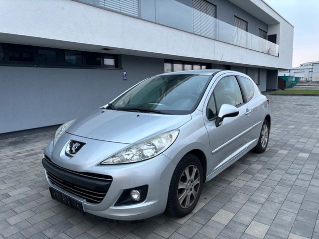 Peugeot 207 1.4/Tüv neu/Klimaanlage/Gepflegt