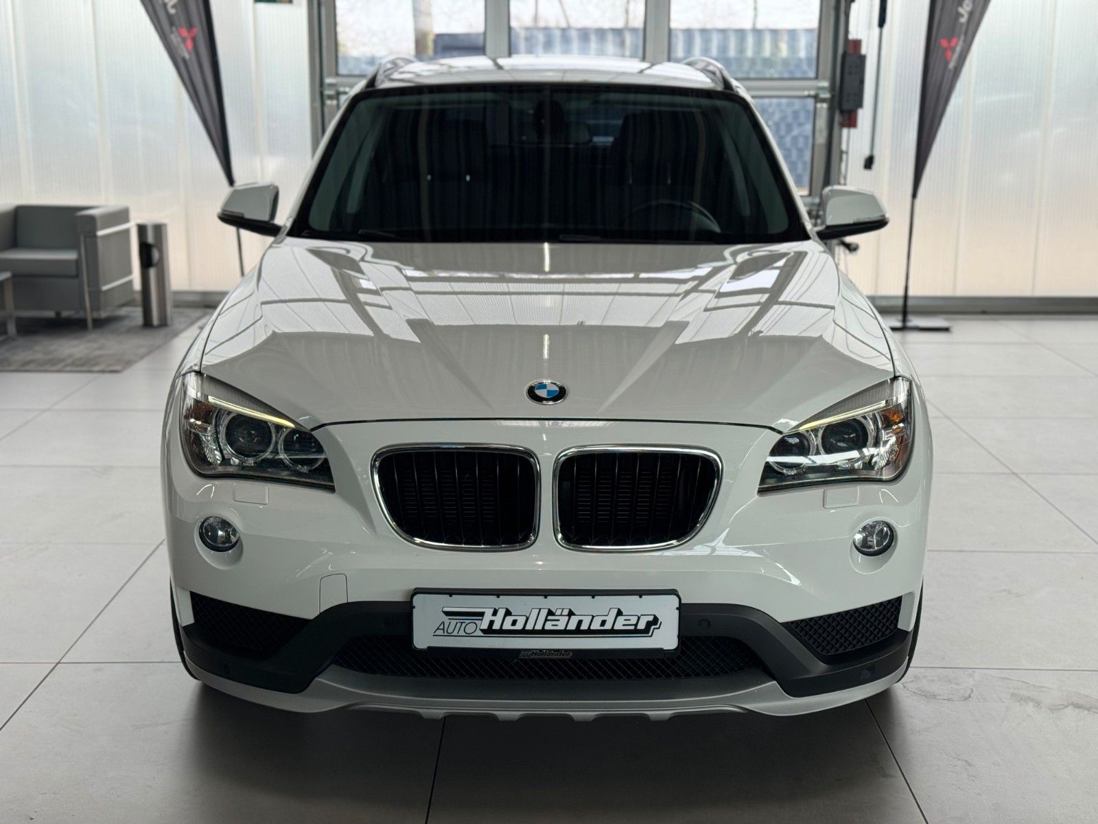 Fahrzeugabbildung BMW X1 18i sDrive GARANTIE/PDC/KLIMA/SZH/TEMPO/XENON