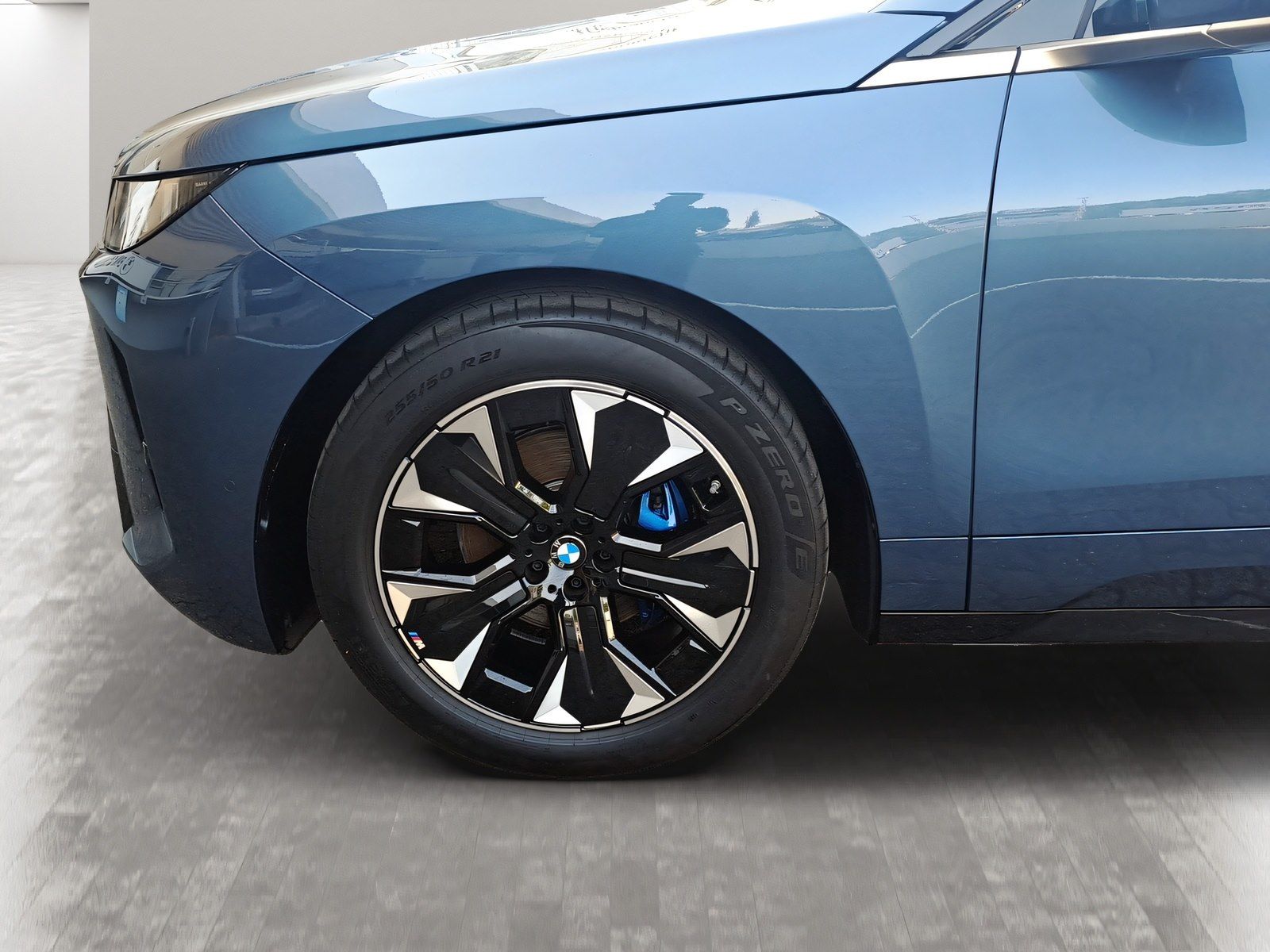 BMW iX - Bild 13