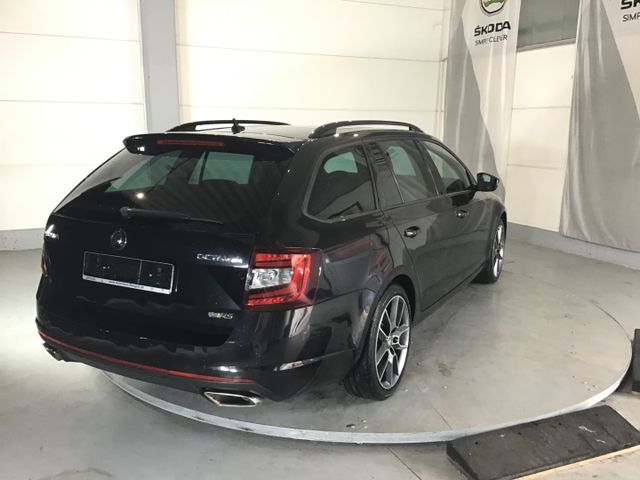 Fahrzeugabbildung Skoda Octavia RS 2.0 TSI Combi ACC/Pano/Navi/LED/SHZ