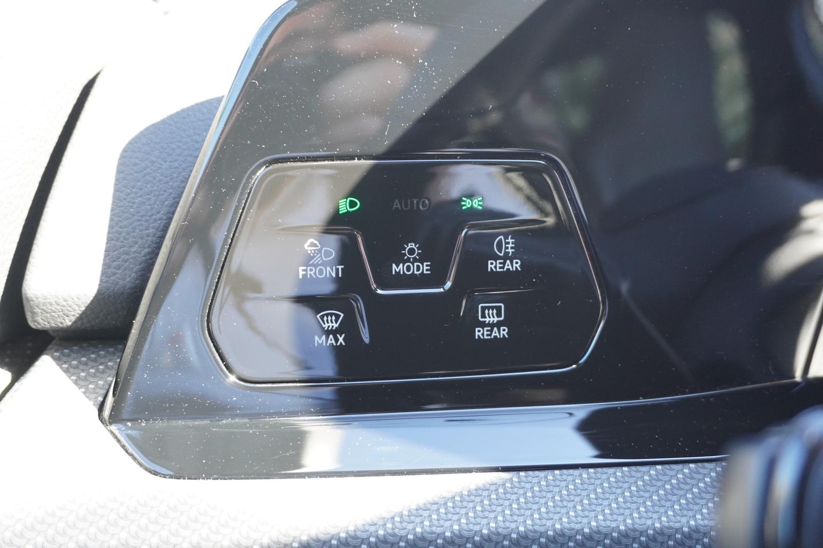 Volkswagen Golf VIII Variant eTSI DSG R-Line LED Navi ACC D, миниатюра 28
