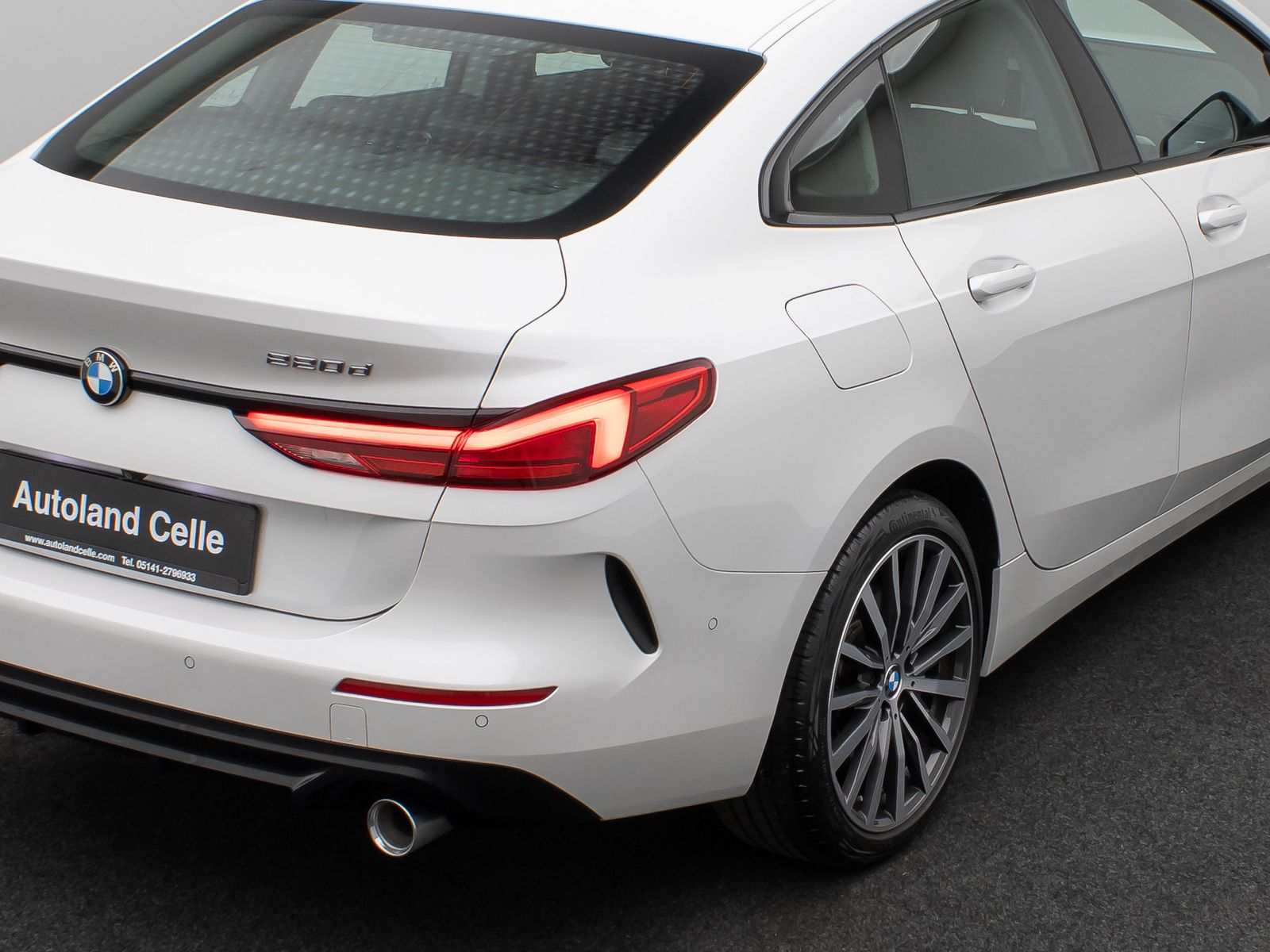Fahrzeugabbildung BMW 220d Gran Coupé SportLine Kamera DAB HiFi Lenkrh