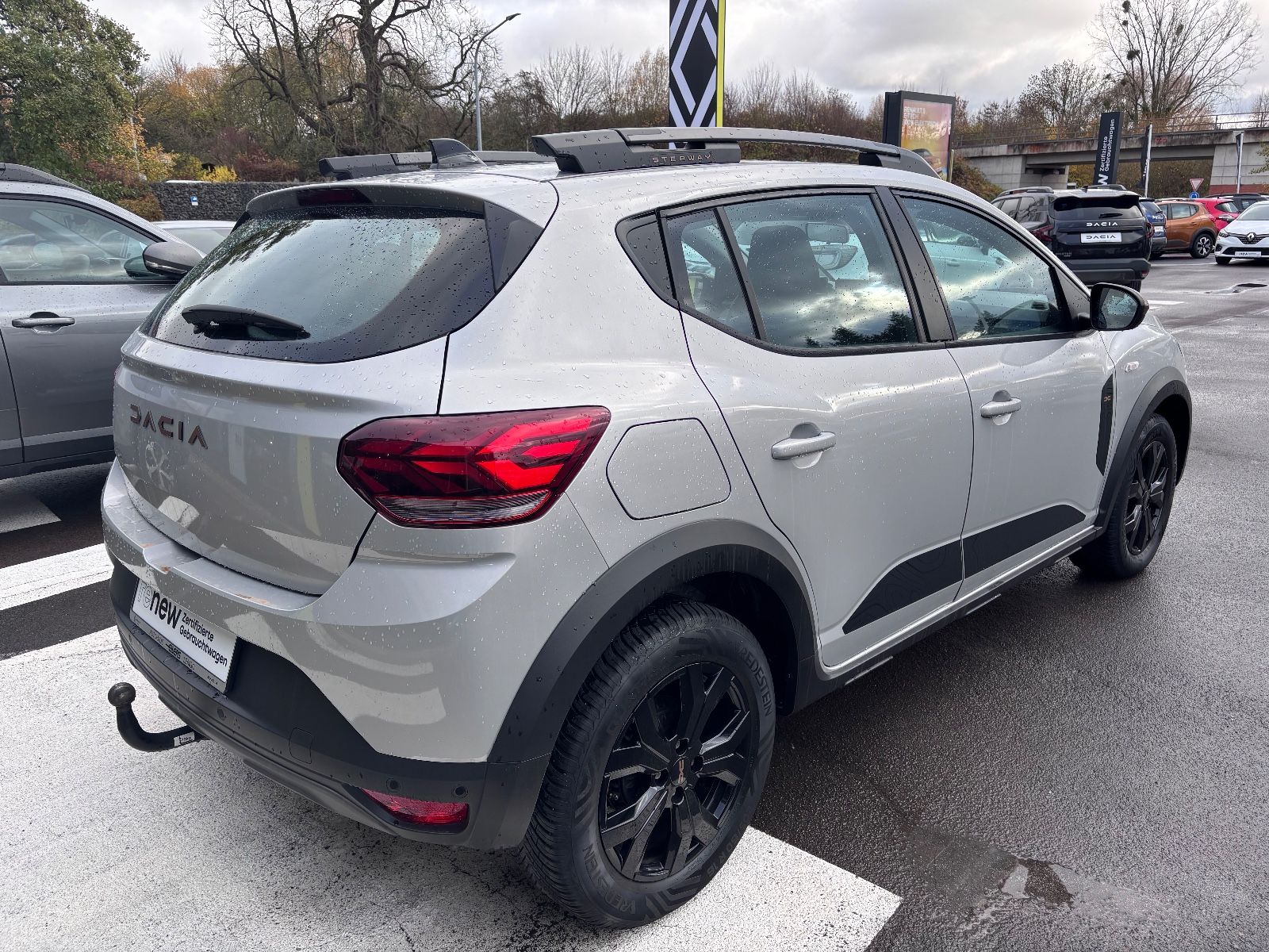 Fahrzeugabbildung Dacia Sandero III Stepway Extreme "AUTOMATIK"