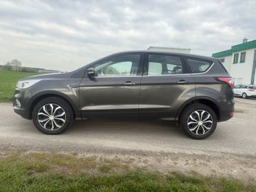 Ford Kuga - 5