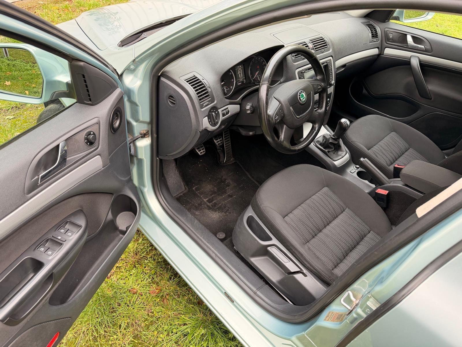 Skoda Octavia 2009 — photo 11