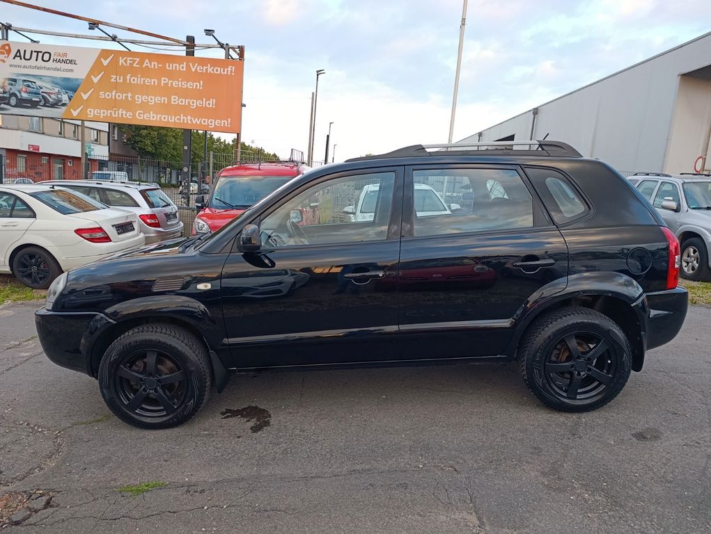 Hyundai Tucson Tucson 2.0 GLS*TÜV NEU*KLIMA*AHK*NUR 145TKM*ALUF