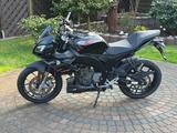 Aprilia Tuono 125 (KC1 E4 ABS) - STREETFIGHTER VON 81 BIS 125 CCM