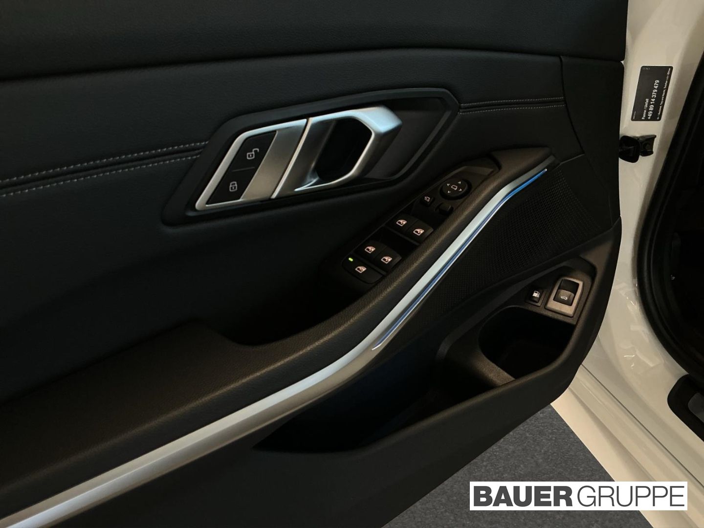 BMW 320 e Sport Line Touring AHK LED Komfortzugang P foto 13