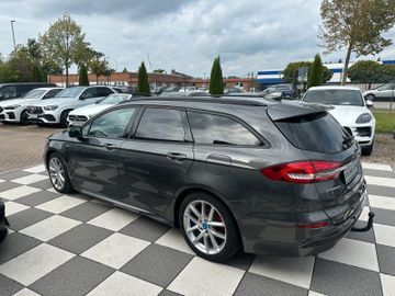 Ford Mondeo - 5