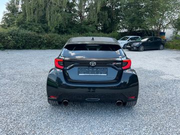 Toyota Yaris - 7