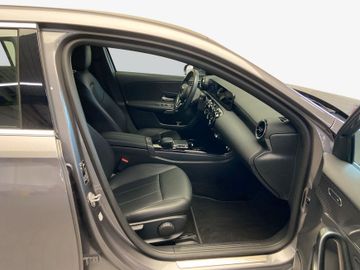 Mercedes A 180 - 12