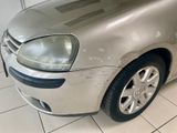 Volkswagen Golf 5 Comfortline 2,0 TDi/Automat/Navi/Ohne TÜV - Volkswagen Golf aus 2003: TDI