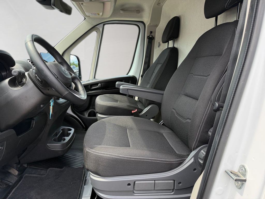 Fahrzeugabbildung Citroën e-Jumper 35 Heavy L3H2 (110 kWh)*ACC